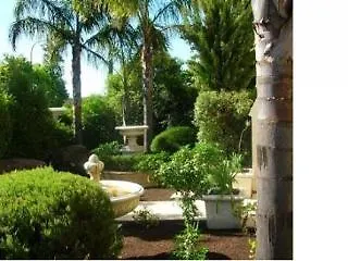 Ξενοδοχείο Michelles Garden Apartments Αδελαΐδα