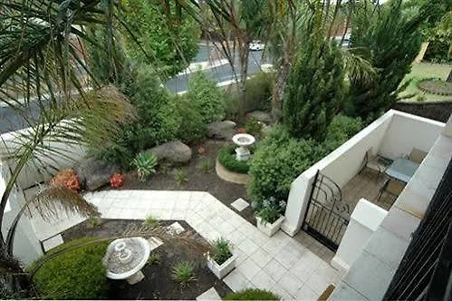 Ξενοδοχείο Michelles Garden Apartments Αδελαΐδα