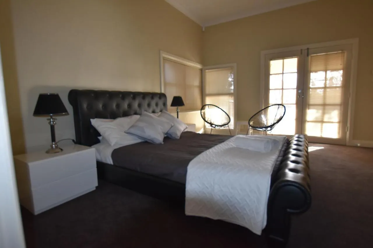 Ξενοδοχείο Michelles Garden Apartments Αδελαΐδα